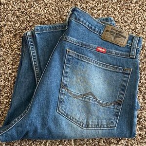 Men’s wrangler jeans relaxed boot cut
